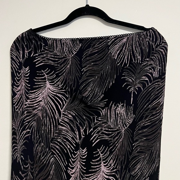 Tropical Print tiered, layered skirt with sequin detail through the bottom, midi - Picture 4 of 8